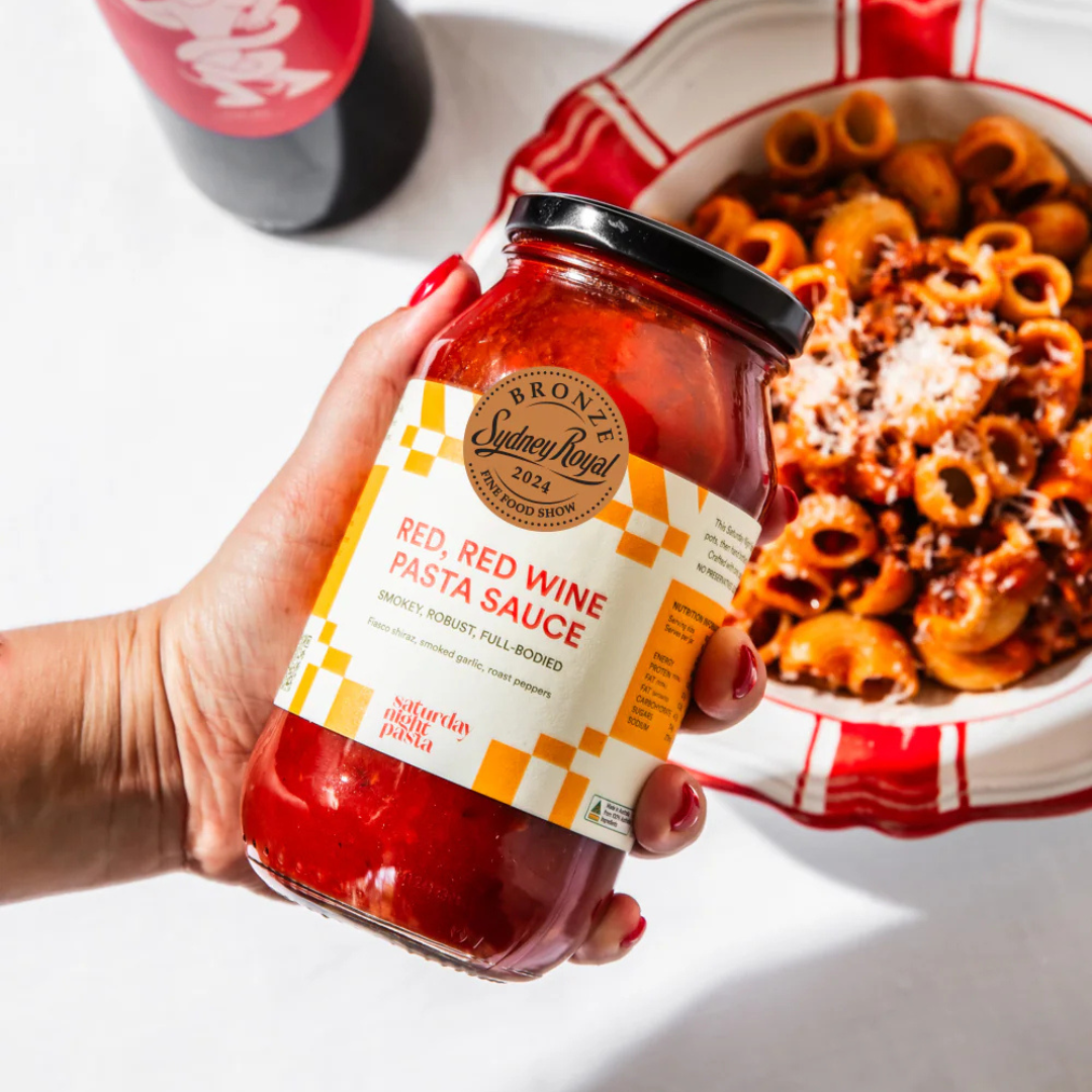 Edwards Providore Red Red Wine Pasta Sauce Hand